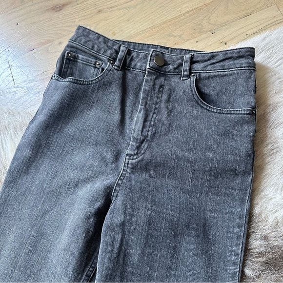 ASOS Distressed Washed Black / Dark Gray Skinny Jean - Size 28 - Picture 3 of 4